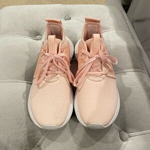 Adidas Sneakers Soft Baby Pink Sz. 7.5